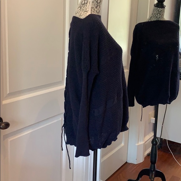 Comfy Blue Sweater - Picture 2 of 3